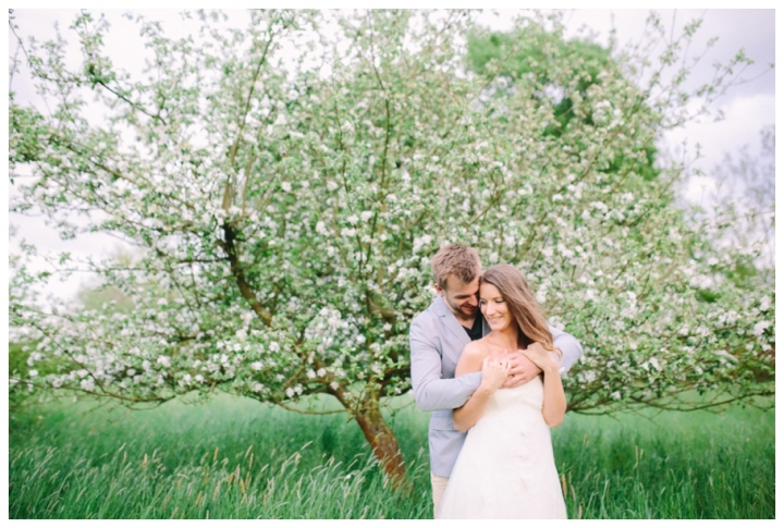After-Wedding-Fotoshooting-Hannover-Kirsch-Apfelblütenbäume_0018